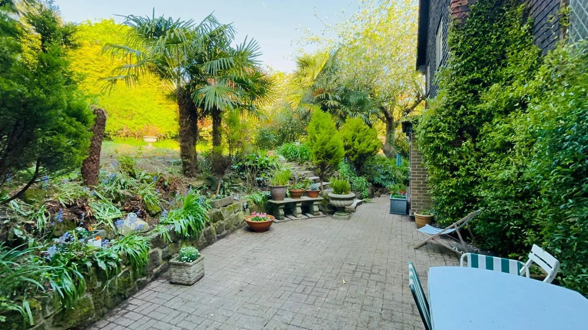 Traditional English House Villa Brighton