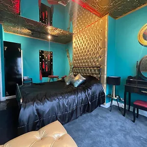 Apartment Boutique Dungeon, Brighton