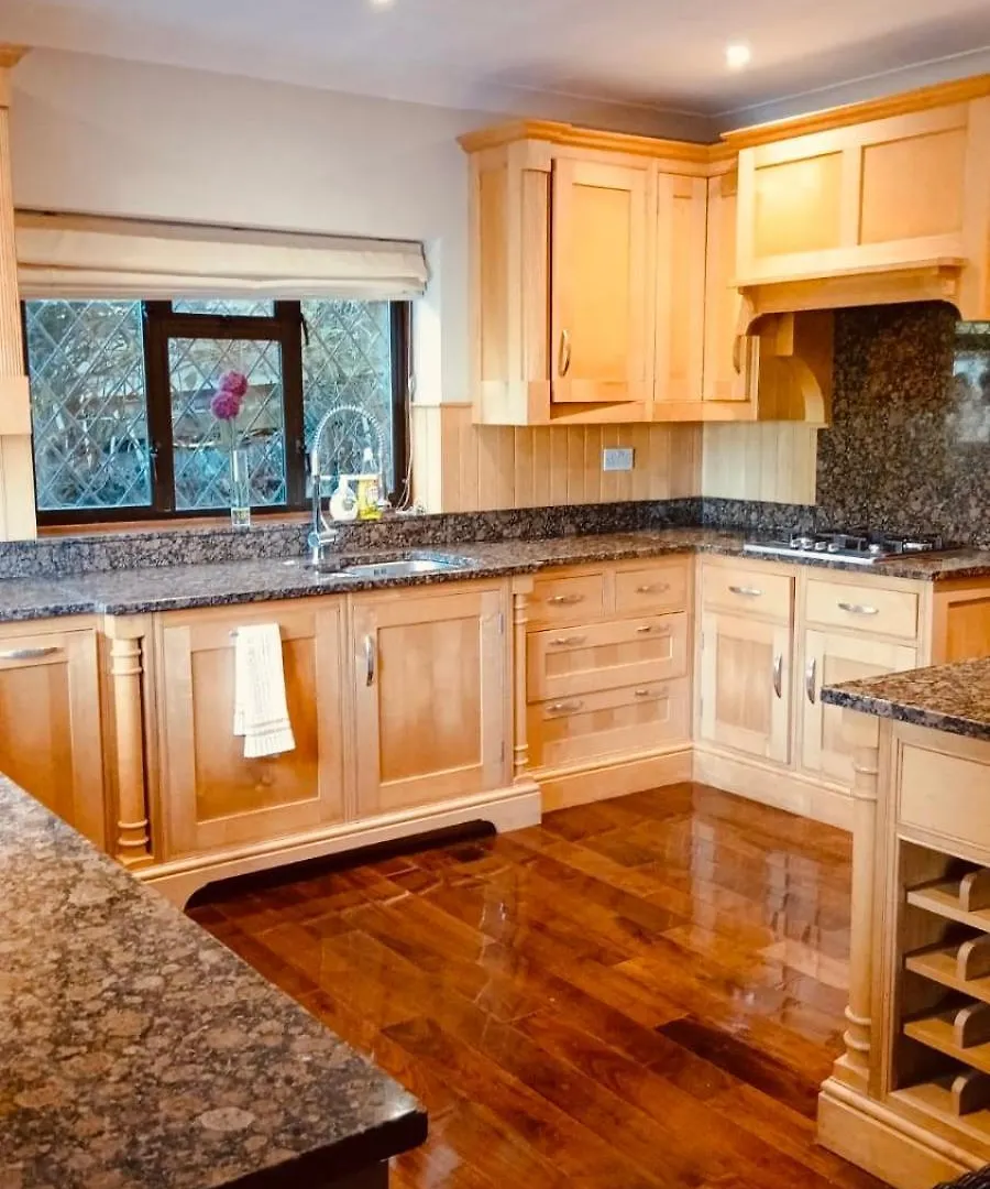 Traditional English House Brighton Villa